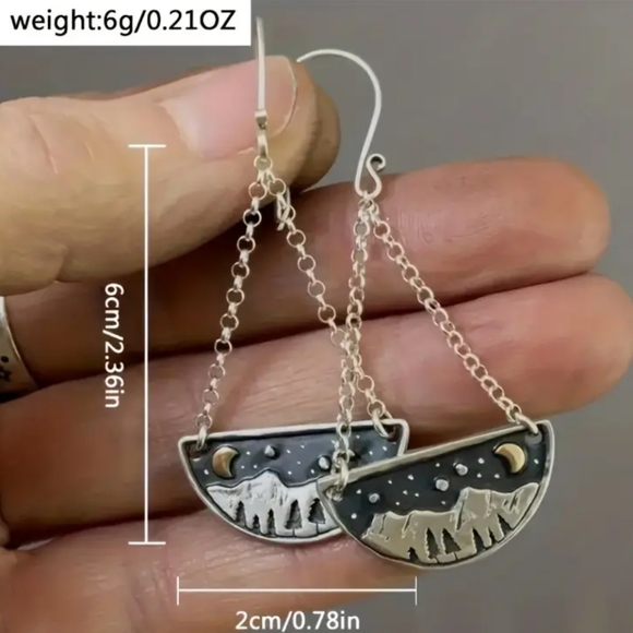 ✨New✨ Mountain view dangling earrings - Picture 3 of 3